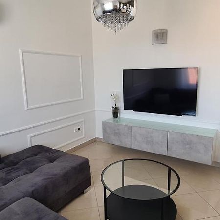 Apartman Moris Malinska Exterior photo